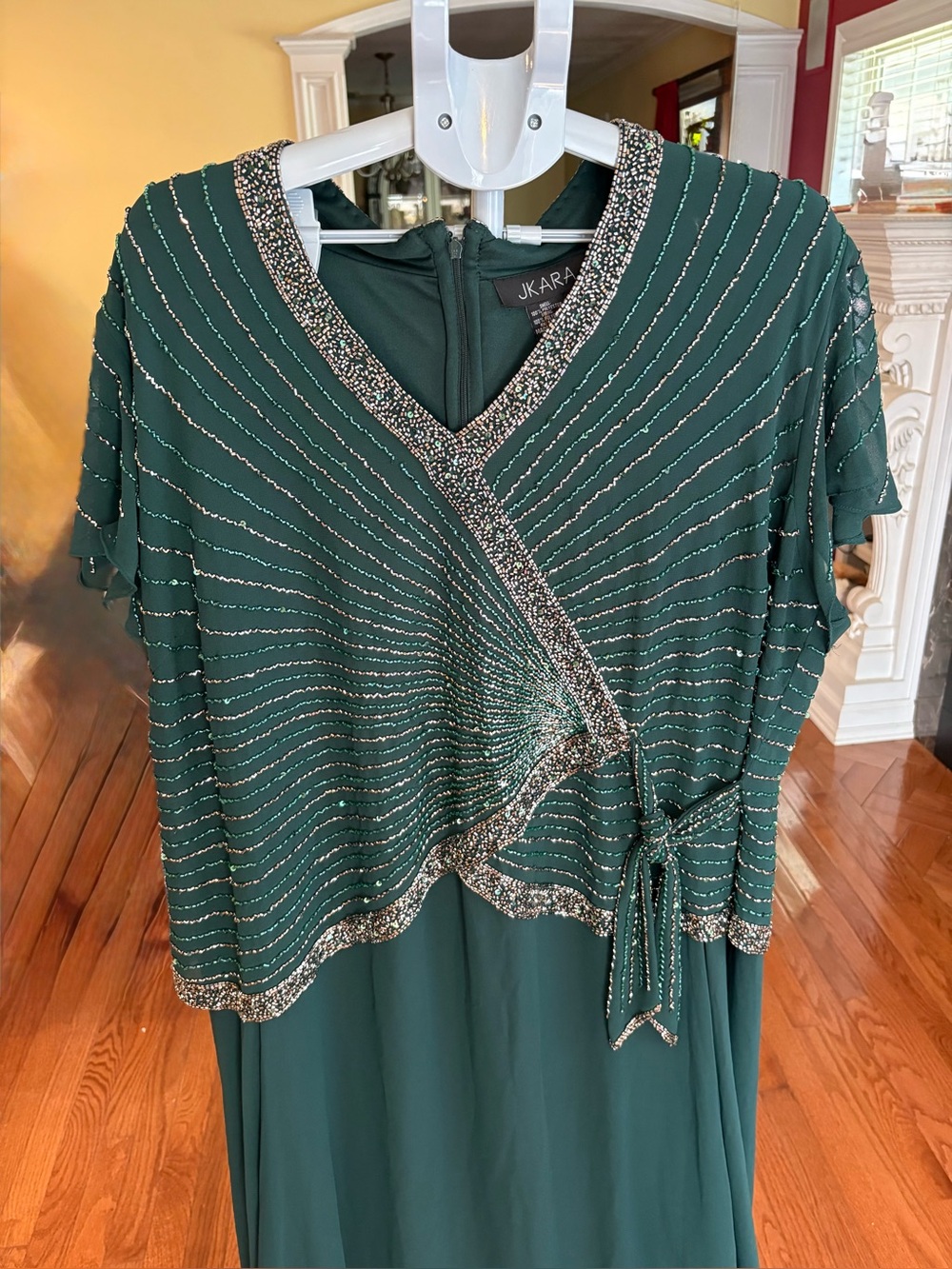 J Kara Dark Emerald Green V-Neck Beaded Maxi Dress size 24W.